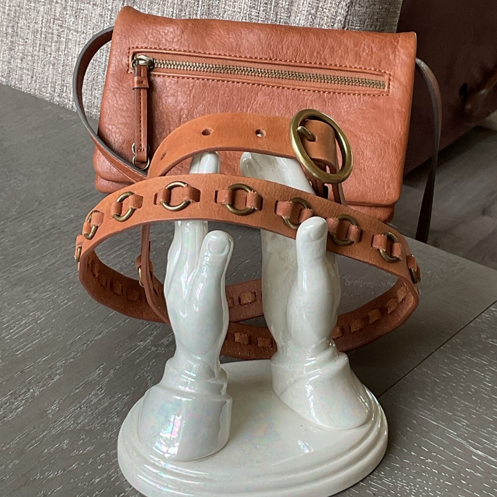 Nine West Tan Leather Belt with Gold Buckle and grommets.